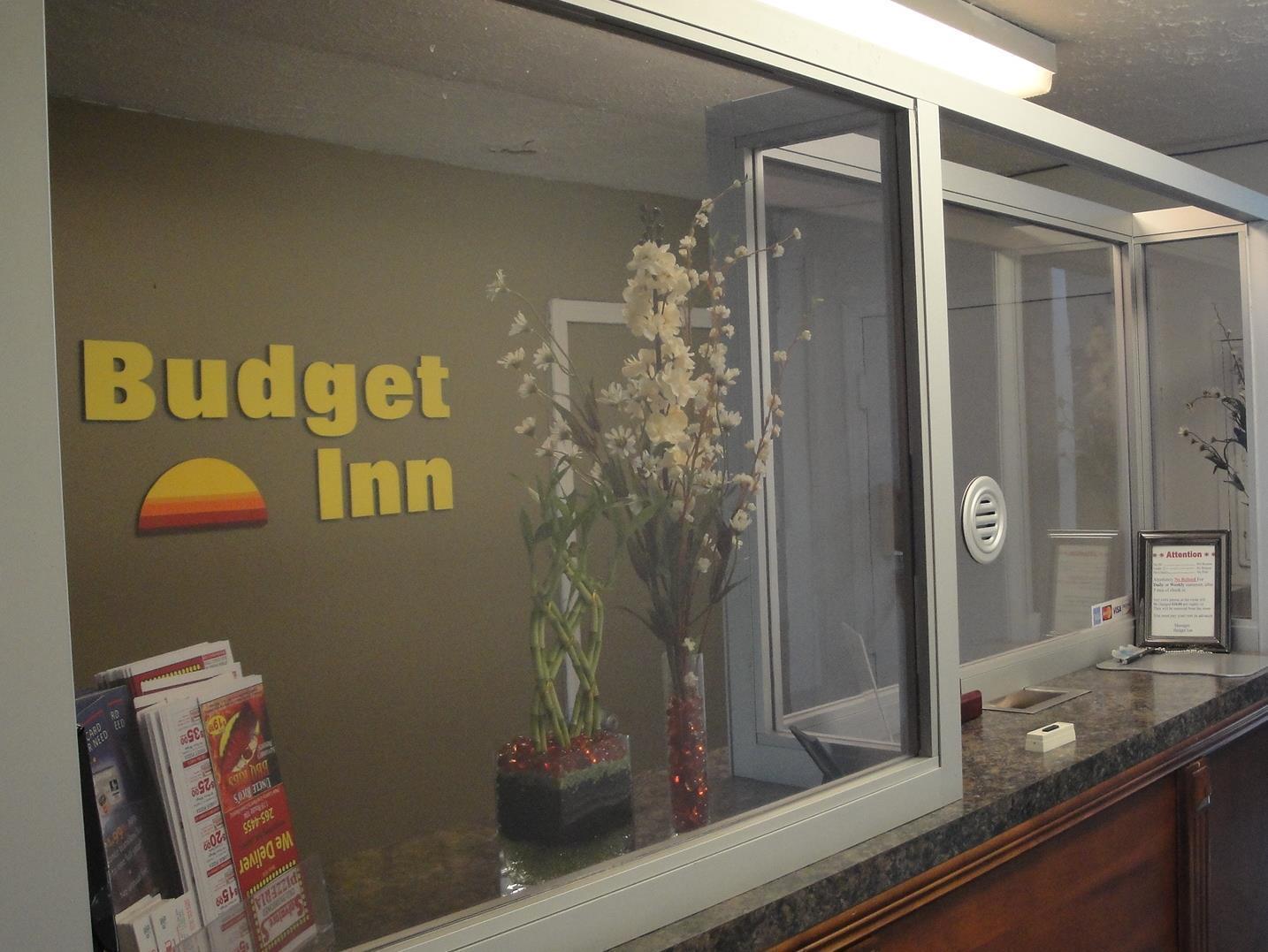 Ontario Center Budget Inn Ontario מראה חיצוני תמונה